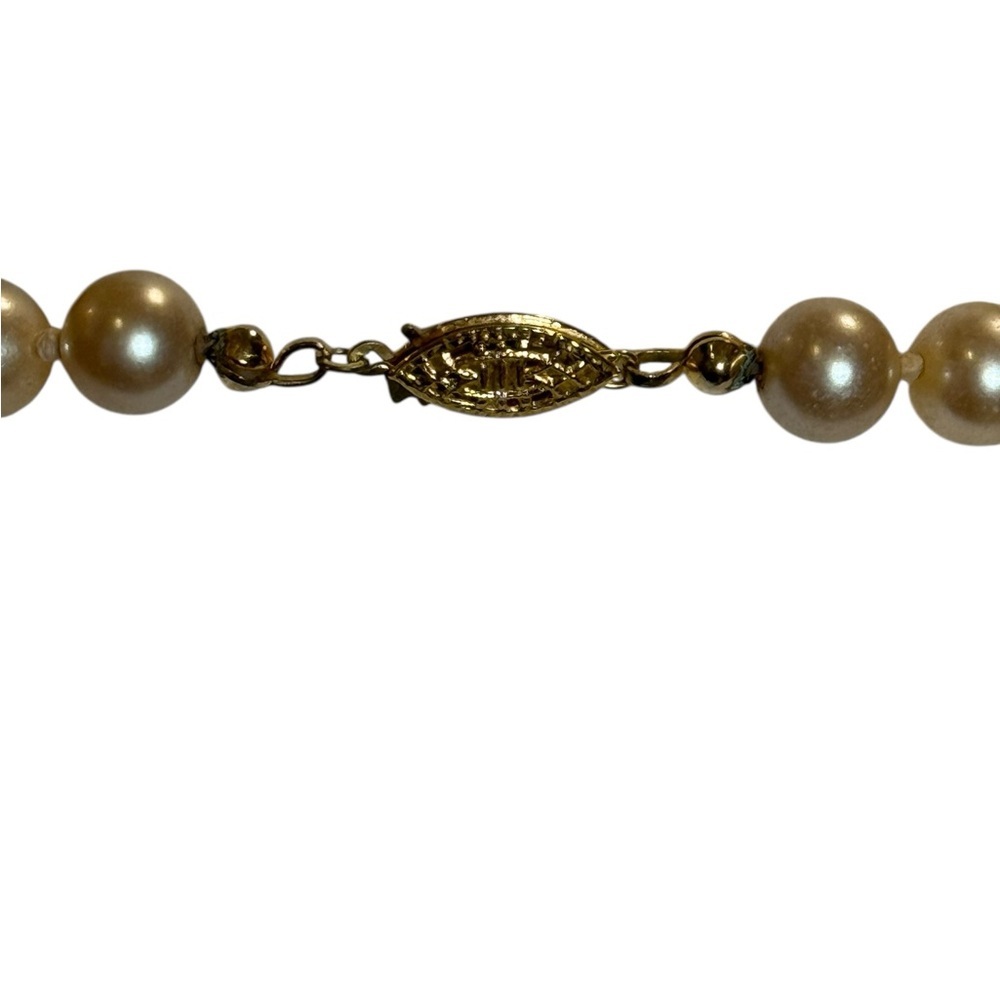 Vintage Faux Pearl Necklace 26 Inch - Picture 4 of 6
